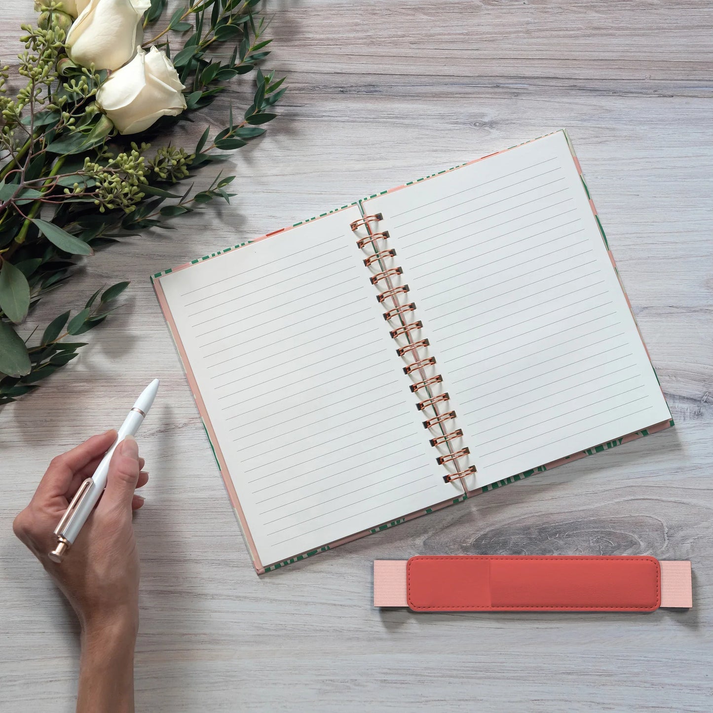 Cuaderno Reigning Flowers