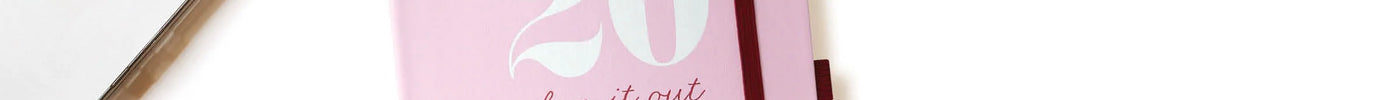 <h3>Recibe la magia de</h3><h3> La Papelaria directo a tu correo</h3>