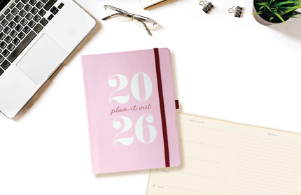 Agenda 2026 18M Semanal A5 - Typographic Pink
