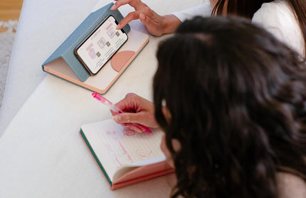 Libreta Mediana con soporte para Celular - Morado