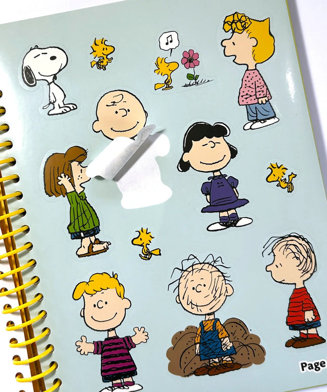 Set de actividades y stickers - Snoopy