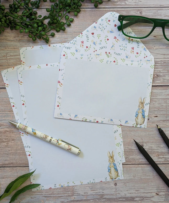 Set de 20 Tarjetas y 40 Sobres Peter Rabbit