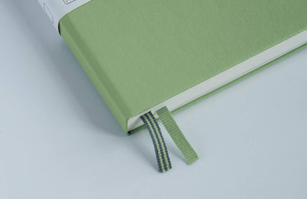 Libreta Mediana Tapa Dura Cuadriculada - Sage