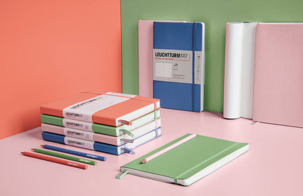 Libreta Mediana Tapa Dura Cuadriculada - Sage
