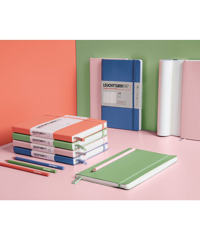 Libreta Mediana Tapa Dura Cuadriculada - Sage
